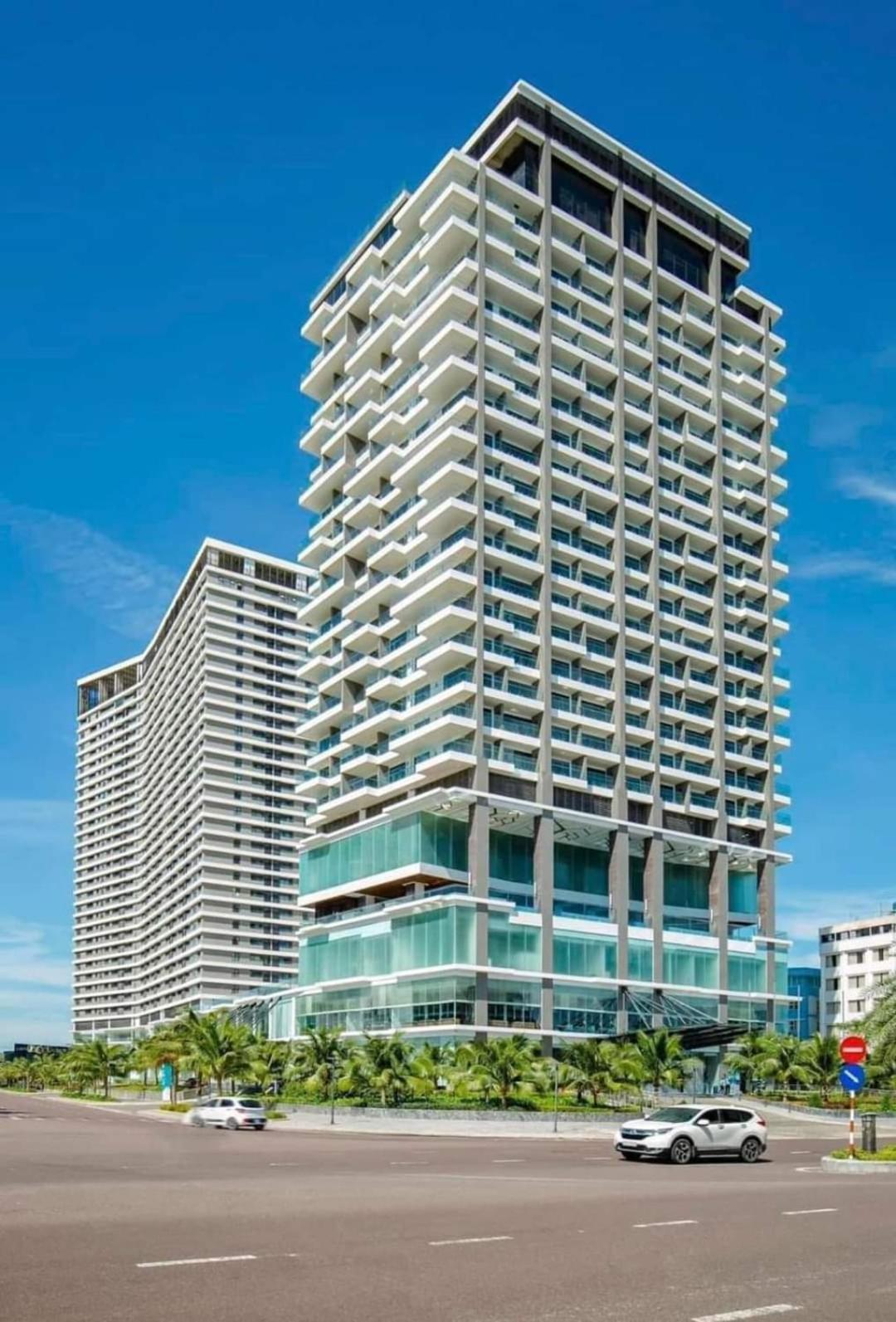 Flc Sea Tower Quy Nhon Ban Cong, Bon Tam, Ho Boi Co Phi, Sat Bien Куи Нхон Екстериор снимка