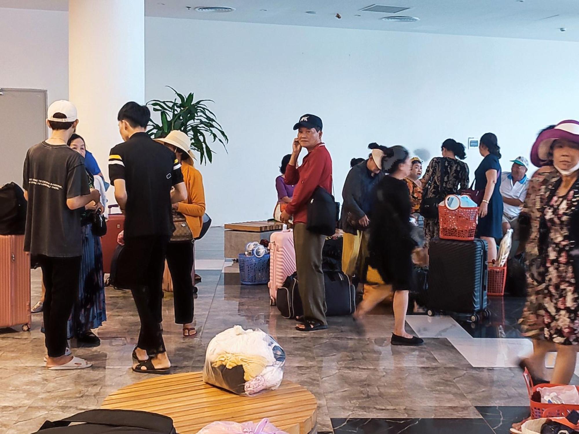 Flc Sea Tower Quy Nhon Ban Cong, Bon Tam, Ho Boi Co Phi, Sat Bien Куи Нхон Екстериор снимка